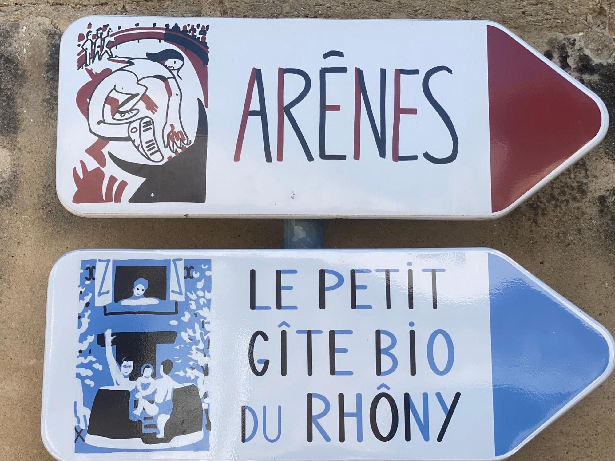 Le petit gite Bio du Rhôny Le Cailar Exterior foto